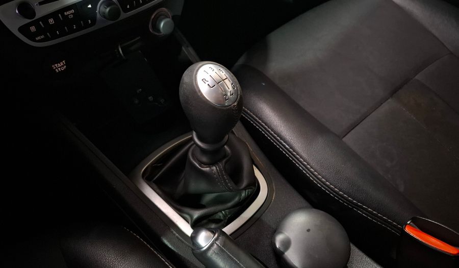 Renault Megane 2.0 MEGANE III LUXE Hatchback 2011