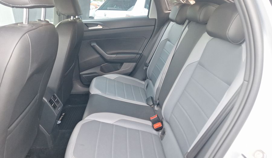 Volkswagen Nivus 1.0 TSI HIGHLINE AUTO Suv 2021