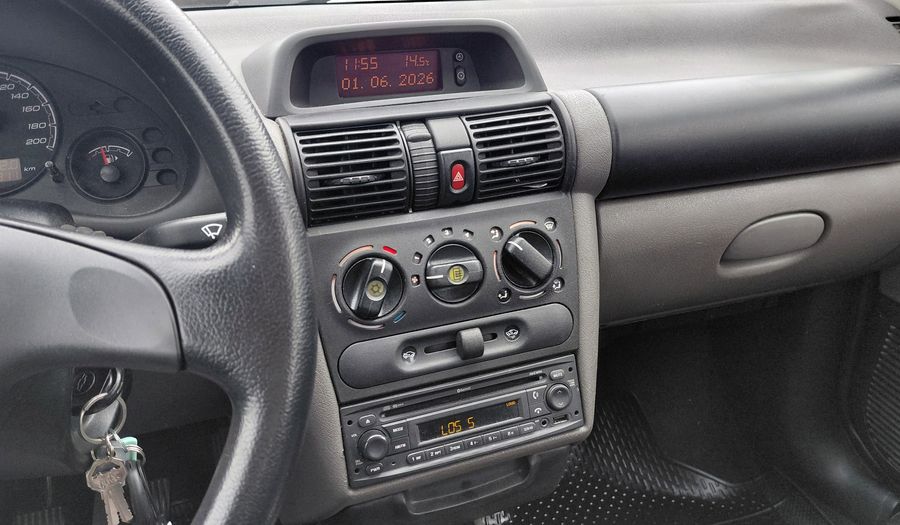 Chevrolet Classic 1.4 LS AA+DIR SPIRIT Sedan 2012