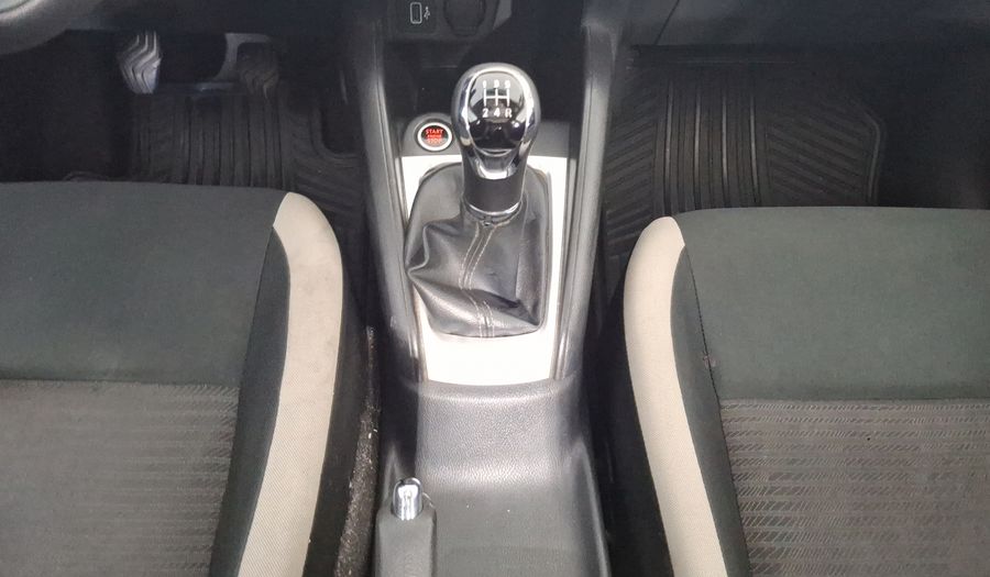 Nissan Versa 1.6 ADVANCE Sedan 2020