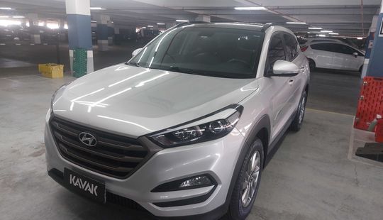 Hyundai • Tucson