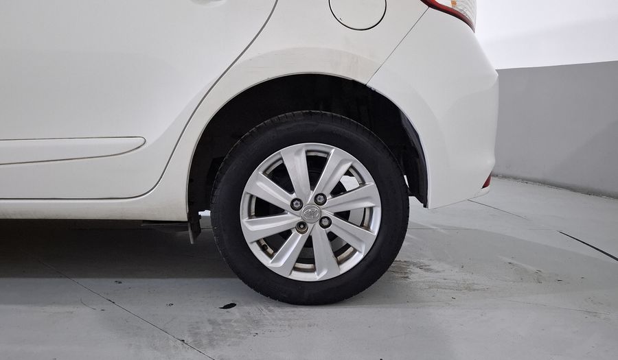 Toyota Yaris 1.5 S CVT 5PTAS Hatchback 2017