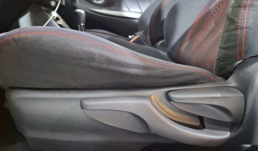 Toyota Yaris 1.5 S CVT 5PTAS Hatchback 2017