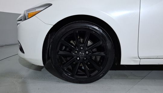 Mazda • Mazda 3