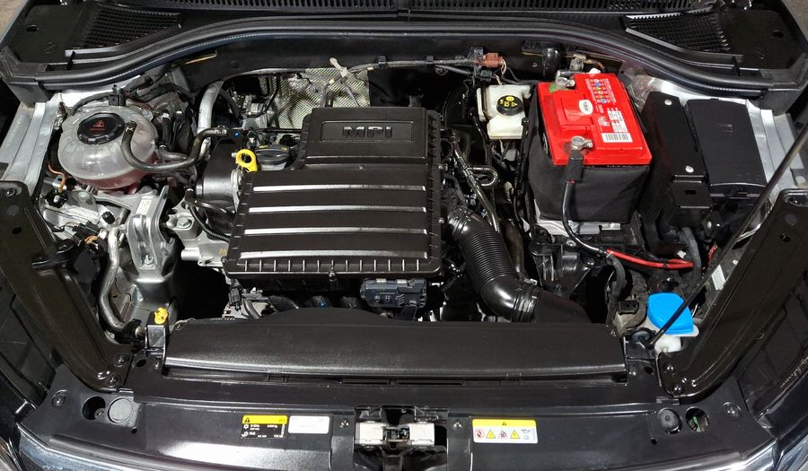 Volkswagen Jetta 1.6 STARTLINE AUTO Sedan 2020