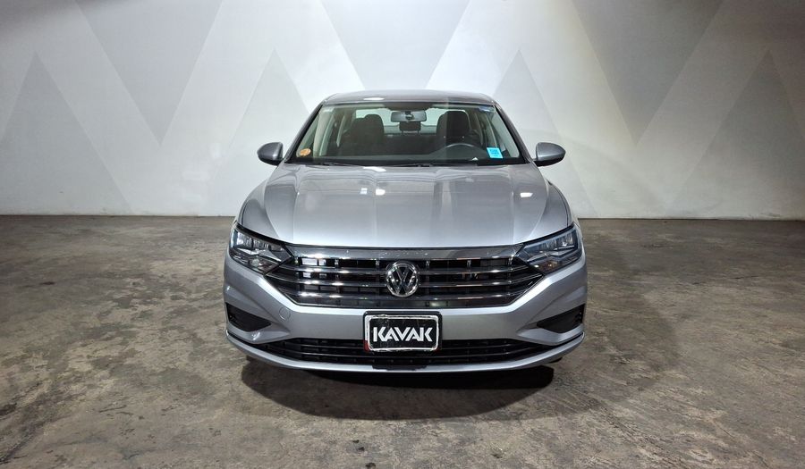 Volkswagen Jetta 1.6 STARTLINE AUTO Sedan 2020