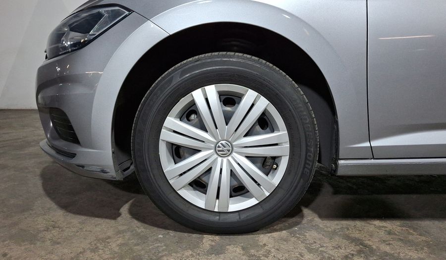 Volkswagen Jetta 1.6 STARTLINE AUTO Sedan 2020