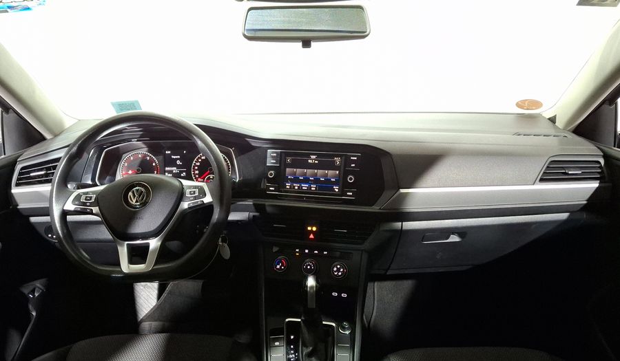 Volkswagen Jetta 1.6 STARTLINE AUTO Sedan 2020