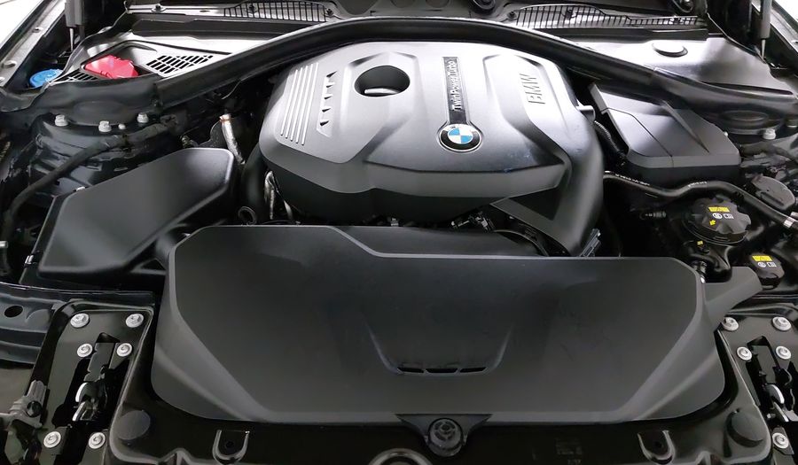 Bmw Serie 1 2.0 120IA URBAN LINE Hatchback 2017