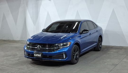 Volkswagen • Jetta