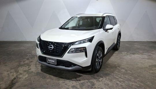 Nissan • X-Trail
