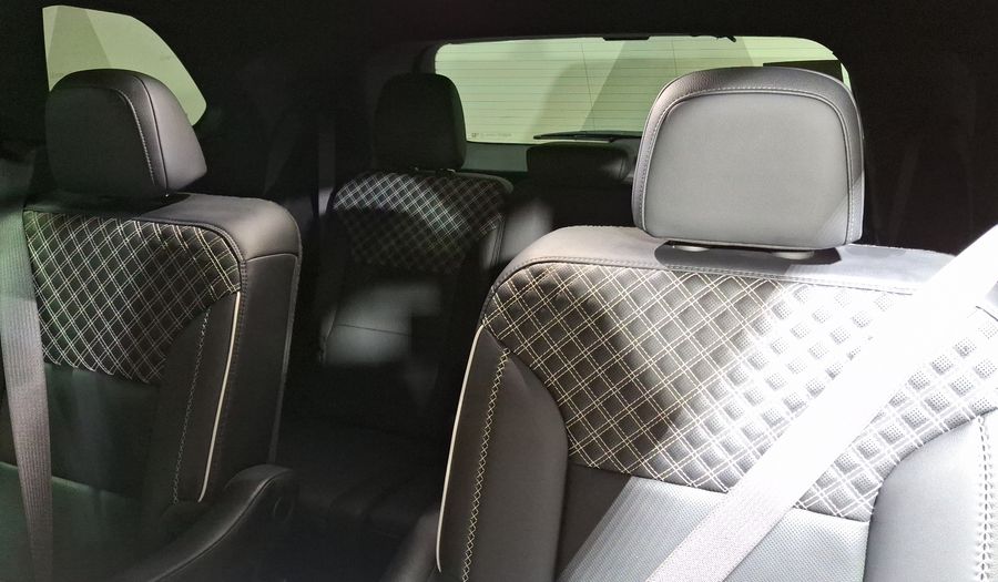 Gmc Acadia 2.5 DENALI G AUTO 4WD Suv 2025
