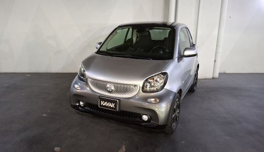 Smart • Fortwo