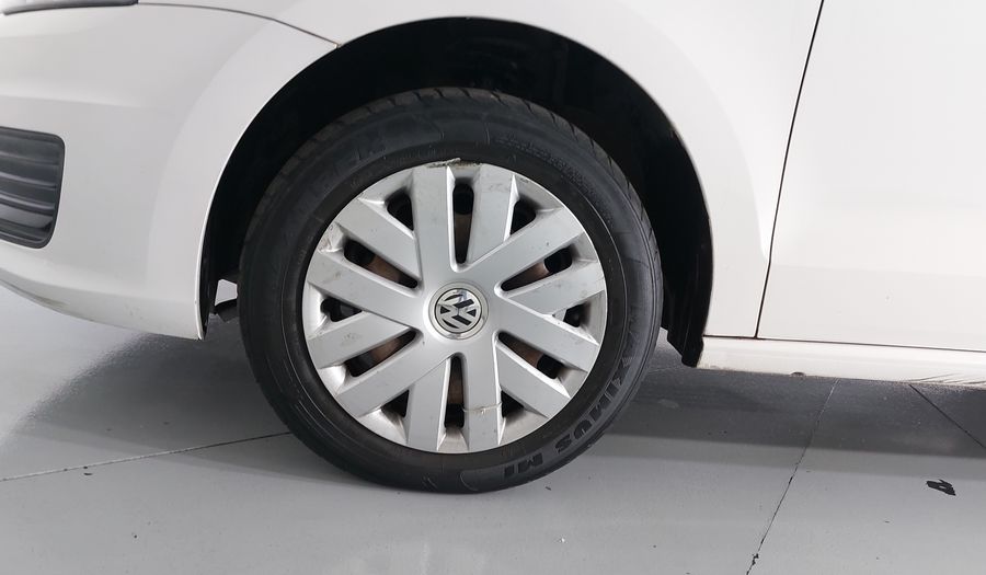 Volkswagen Vento 1.6 STARTLINE TIPTRONIC Sedan 2016