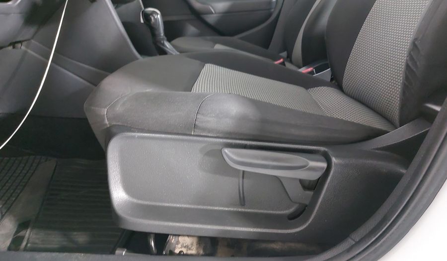 Volkswagen Vento 1.6 STARTLINE TIPTRONIC Sedan 2016