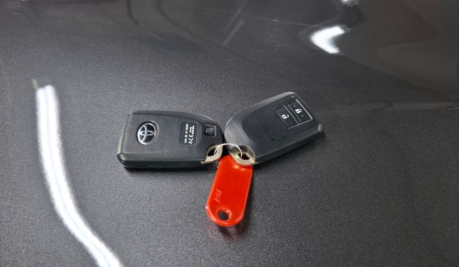 Toyota Yaris 1.5 S CVT Hatchback 2025