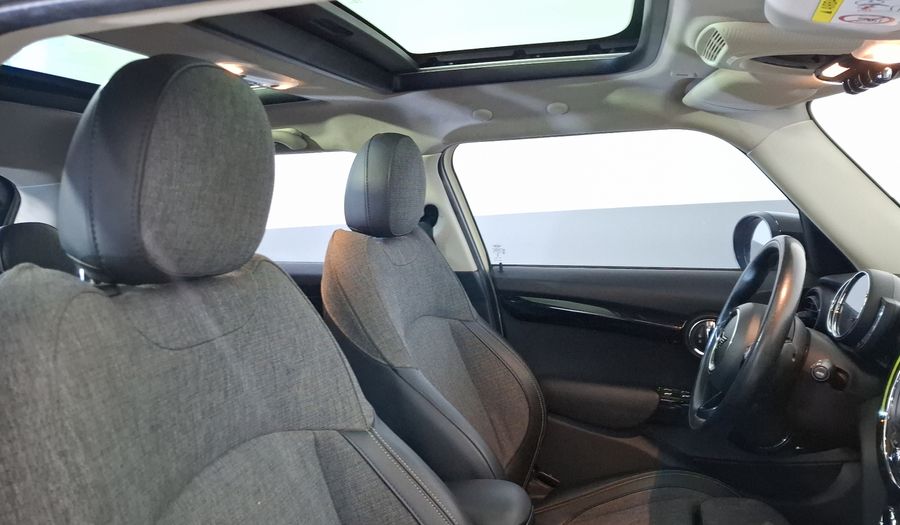 Mini Cooper 1.5 COOPER CHILI DCT Hatchback 2020