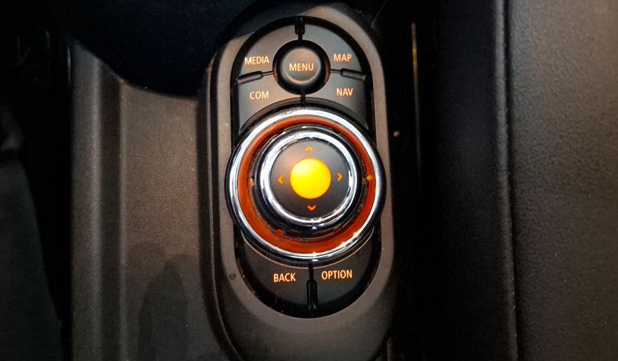 Mini Cooper 1.5 COOPER CHILI DCT Hatchback 2020