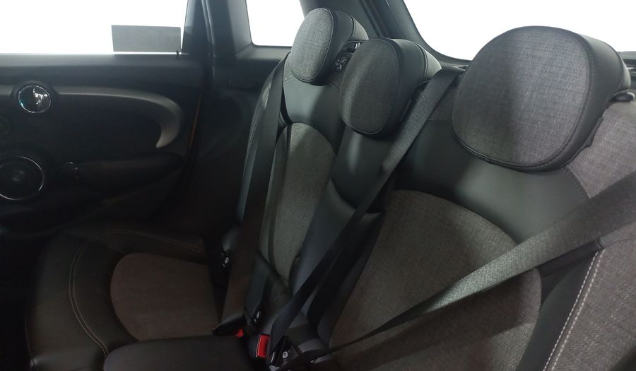 Mini Cooper S 2.0 COOPER HOT CHILI AT Hatchback 2015