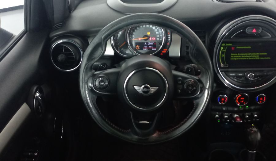 Mini Cooper S 2.0 COOPER HOT CHILI AT Hatchback 2015