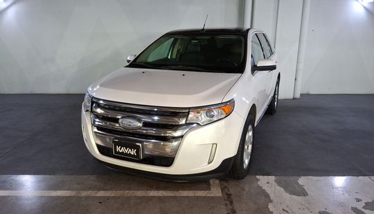 Ford • Edge