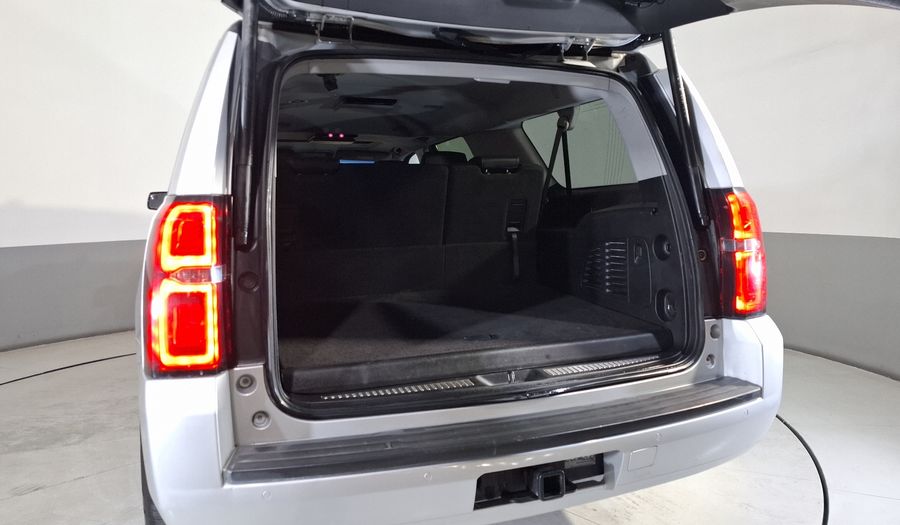 Chevrolet Suburban 5.3 C LT AT Suv 2017