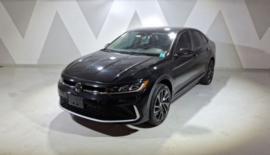 Volkswagen • Jetta