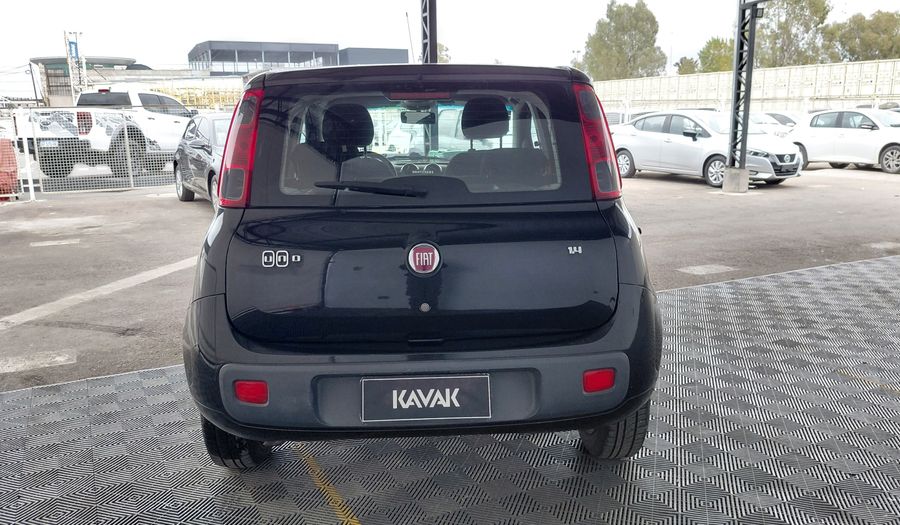 Fiat Uno 1.4 8V ATTRACTIVE 5P Hatchback 2015