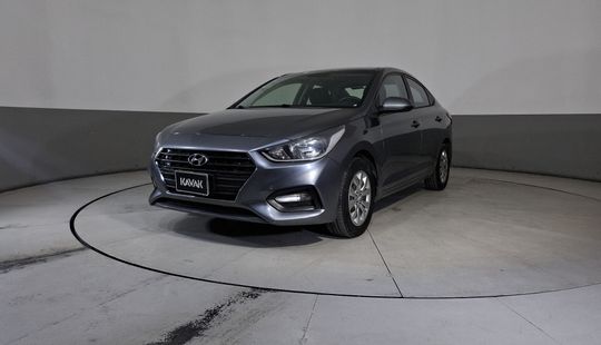 Hyundai • Accent