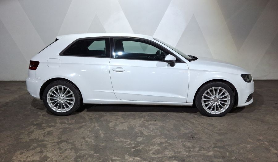 Audi A3 1.4 TFSI AMBIENTE S TRONIC Hatchback 2014