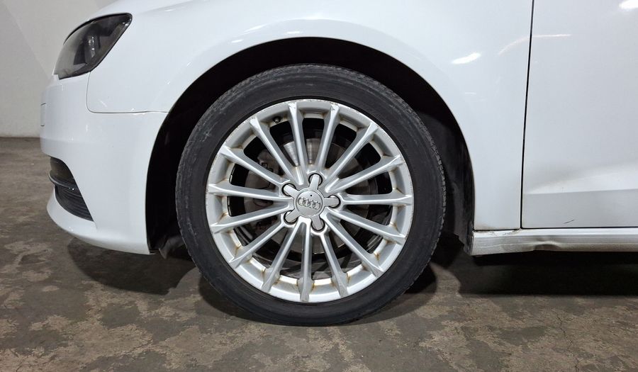 Audi A3 1.4 TFSI AMBIENTE S TRONIC Hatchback 2014