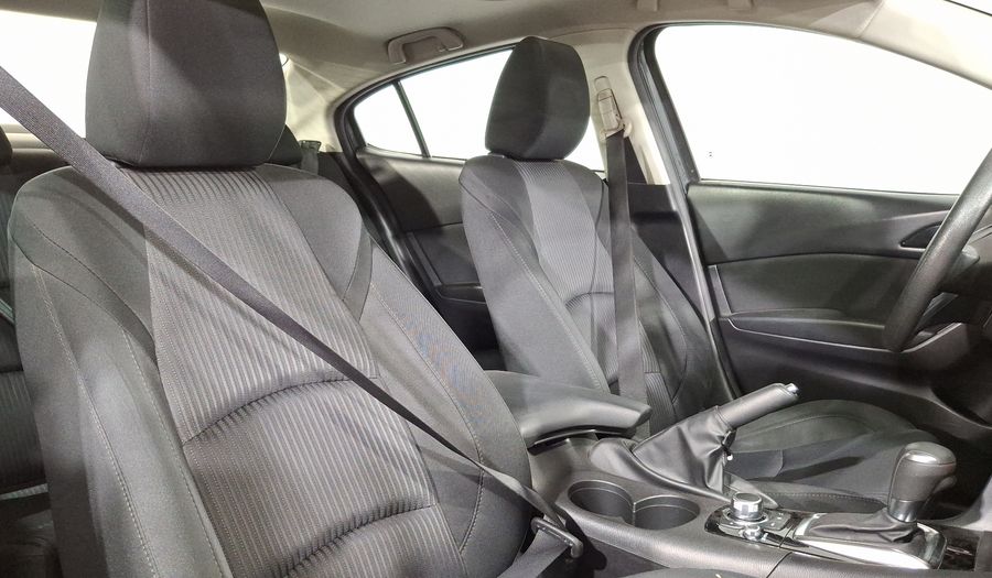 Mazda 3 2.0 SEDAN I TOURING TA Sedan 2016