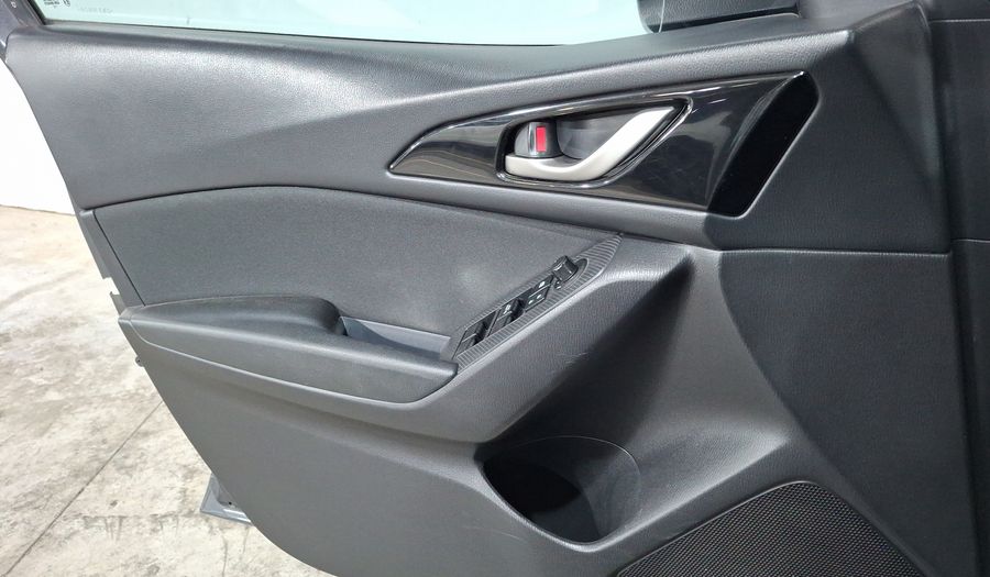 Mazda 3 2.0 SEDAN I TOURING TA Sedan 2016