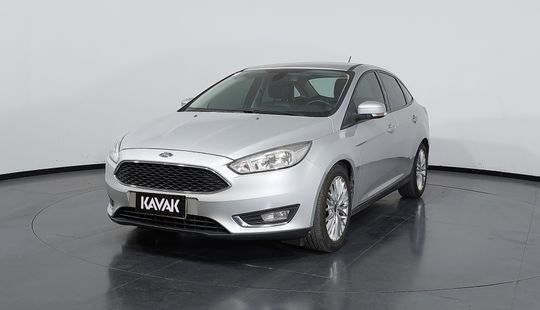 Ford • Focus