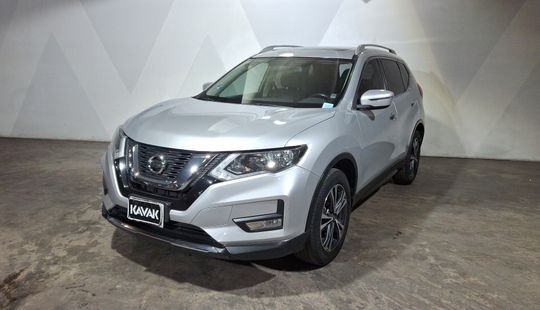 Nissan • X-Trail