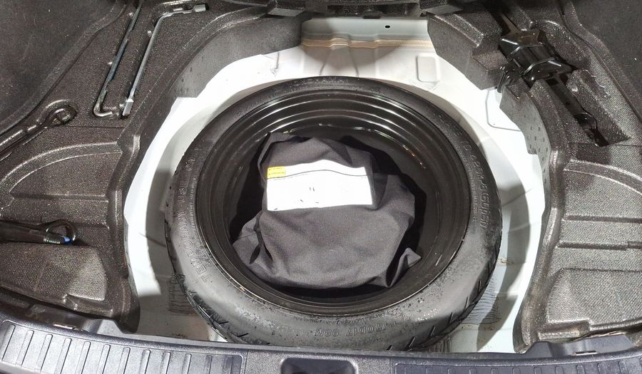 Toyota Prius 1.8 HYBRID BASE Hatchback 2018