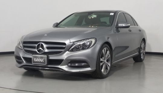 Mercedes Benz • Clase C