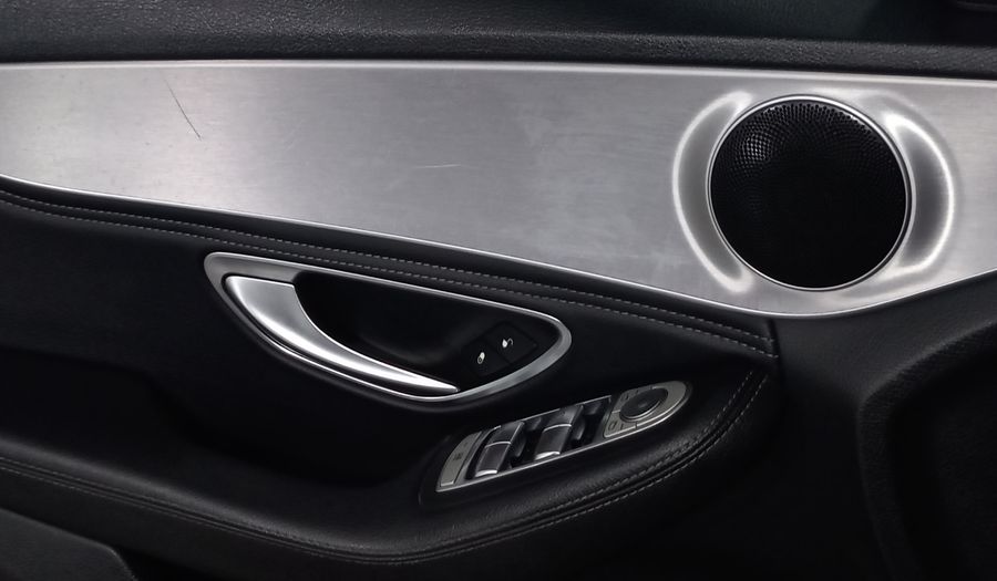 Mercedes Benz Clase C 2.0 200 CGI SPORT AT Sedan 2015