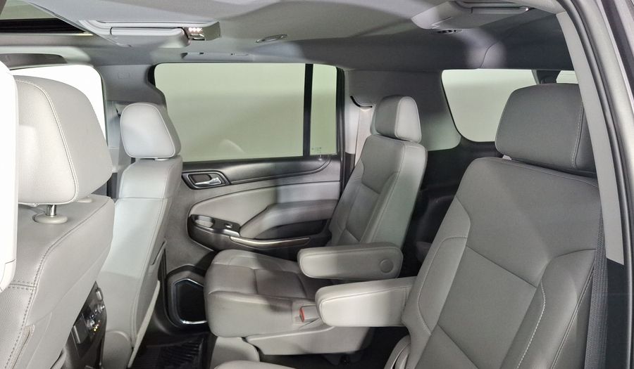 Chevrolet Suburban 5.3 C LT AT Suv 2016
