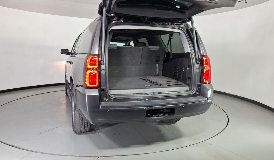 Chevrolet Suburban 5.3 C LT AT Suv 2016