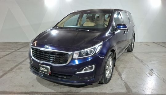 Kia • Sedona