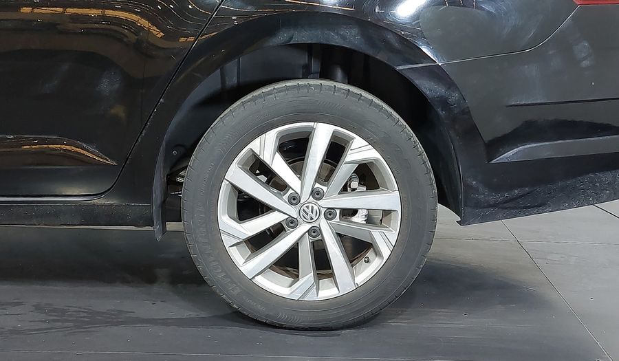 Volkswagen Virtus 1.0 200 TSI HIGHLINE AUTO Sedan 2020