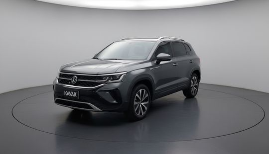 Volkswagen • Taos