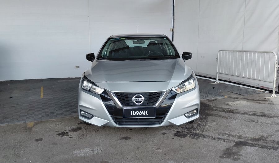 Nissan Versa 1.6 SENSE CVT Sedan 2022