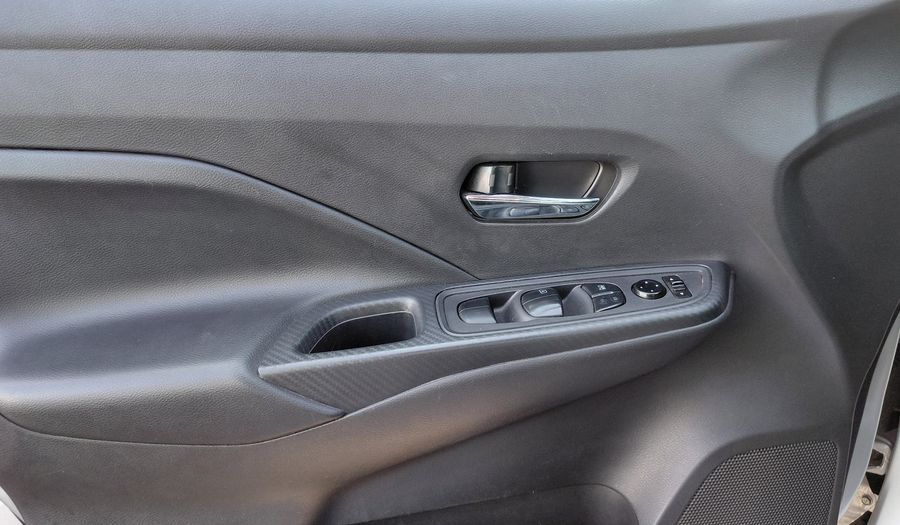 Nissan Versa 1.6 SENSE CVT Sedan 2022
