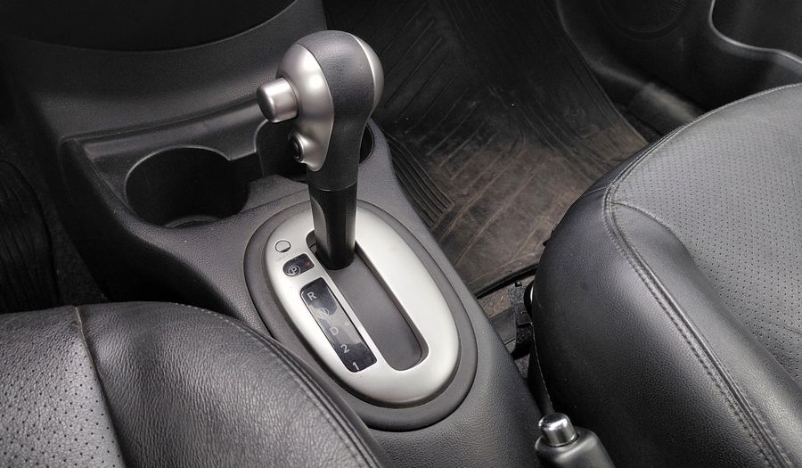 Nissan Versa 1.6 EXCLUSIVE AUTO Sedan 2018