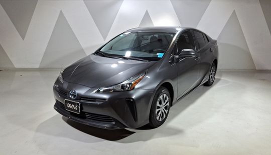 Toyota • Prius