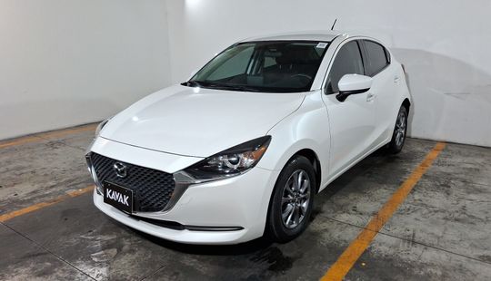 Mazda • Mazda 2