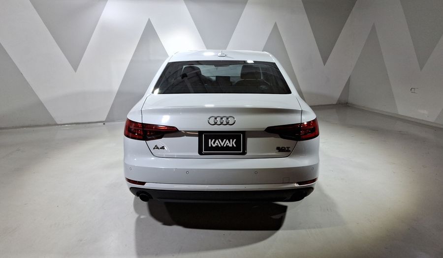 Audi A4 2.0 TFSI SELECT S-TRONIC QUATTRO Sedan 2017