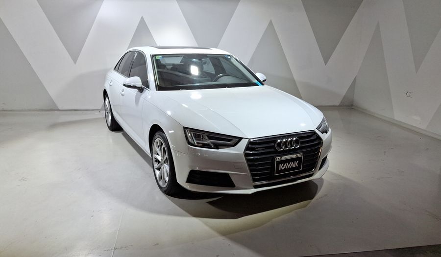Audi A4 2.0 TFSI SELECT S-TRONIC QUATTRO Sedan 2017